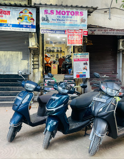 S.S Motors (prabhadevi station west)